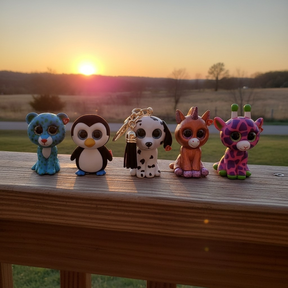 Beanie Boo Figurines Dalmatian Penguin Leopard  Unicorn Giraffe Lot of 5